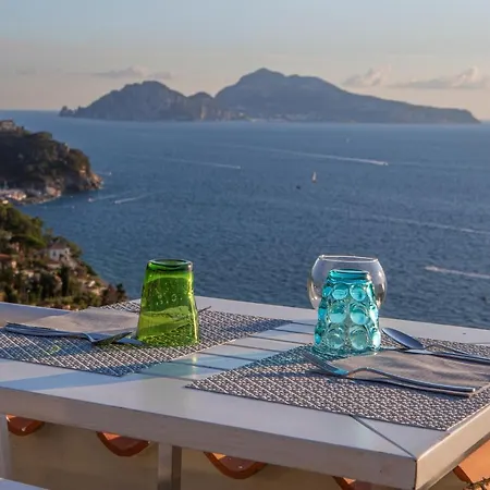 Vista Di Capri