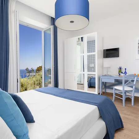 Vista Di Capri 4* マッサ・ルブレンセ