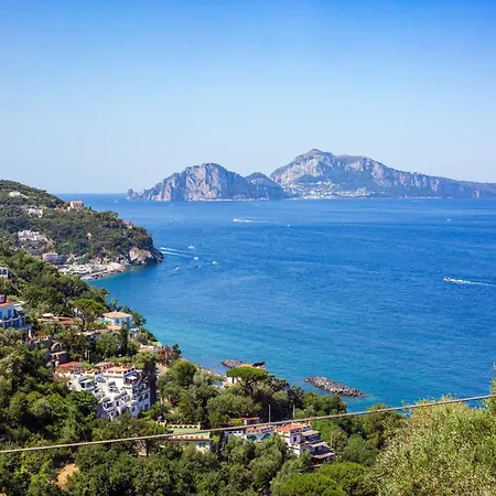 Vista Di Capri 마사루브렌세